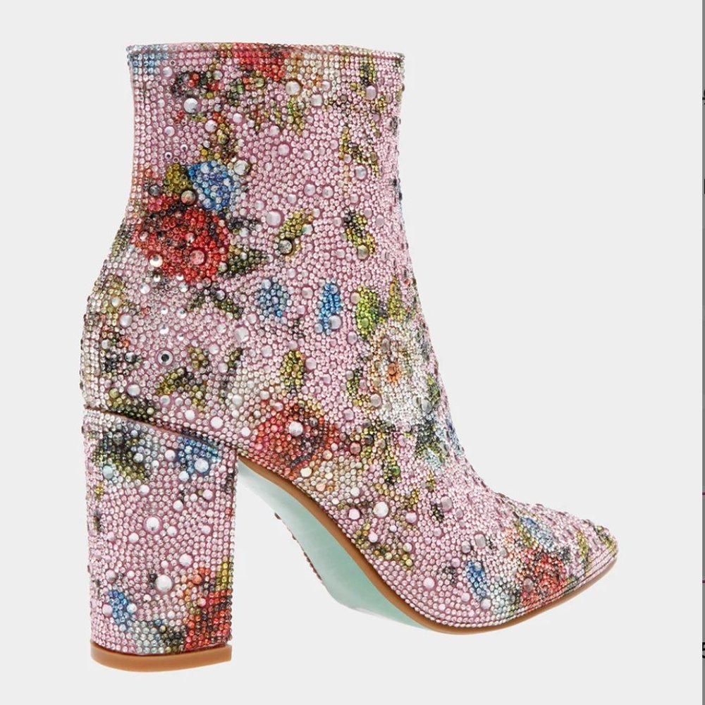 Betsey Johnson Cady Pink Floral Rhinestone Bootie 6.5 NEW IN BOX - Picture 2 of 6